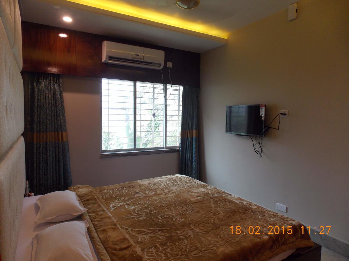 אגרטלה Hotel Welcome Palace חדר תמונה